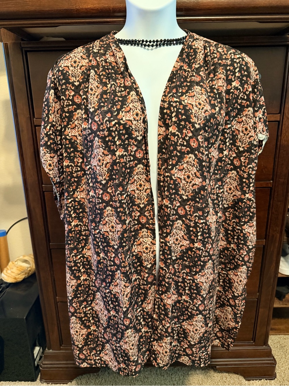 Maurices Black and Pink Floral Kimono Tunic